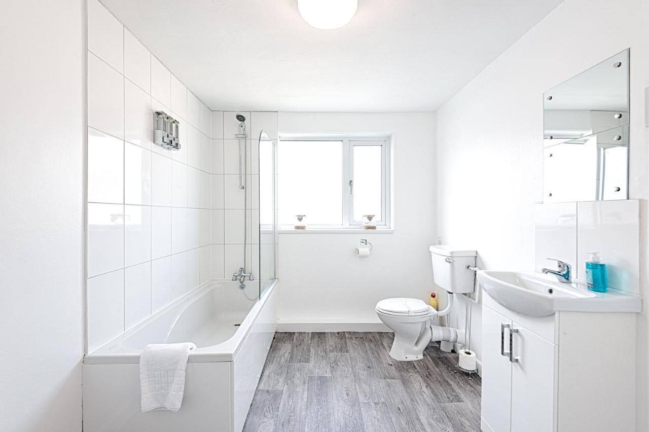 City Centre, Parking, Smart Tv'S In All Rooms Swansea Eksteriør bilde