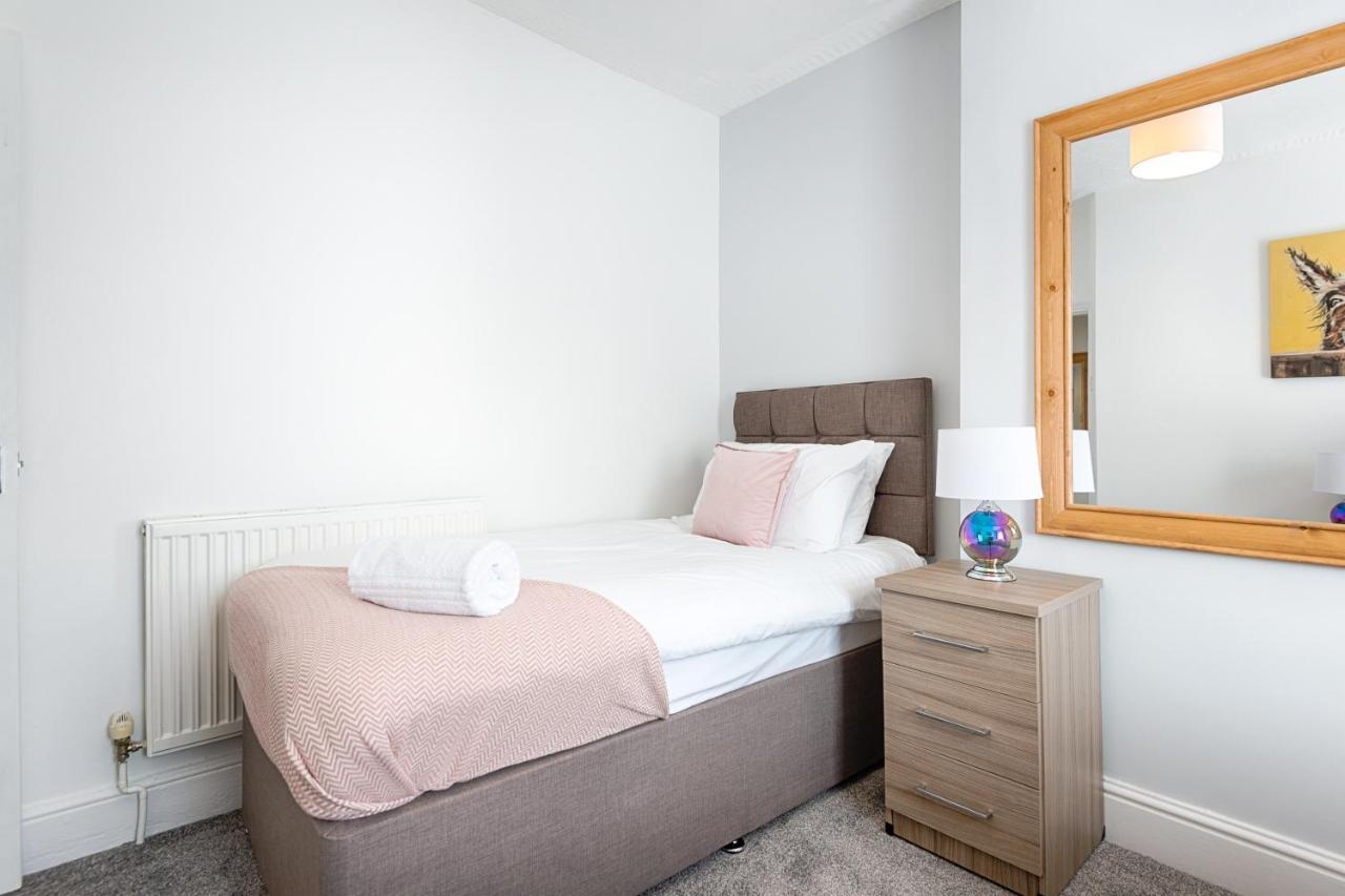 City Centre, Parking, Smart Tv'S In All Rooms Swansea Eksteriør bilde